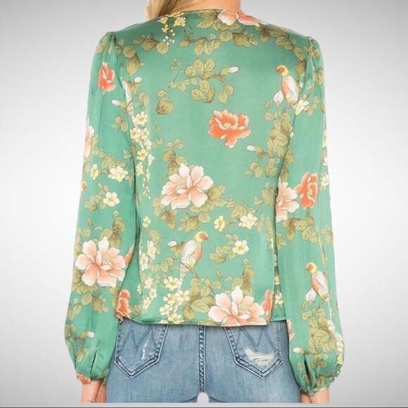 Silky Bird Blouse  - Picture 2 of 3